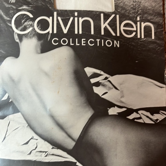 Lot of Four (4) Pairs of Pantyhose Plus One pair Tights - Picture 7 of 11